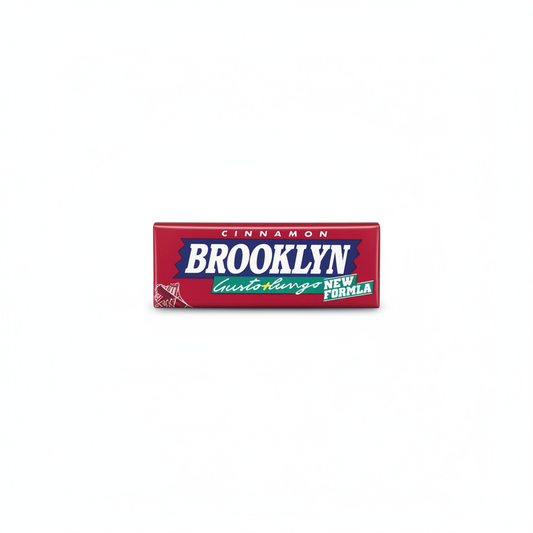 Brooklyn Cinnamon - sfondo bianco 1:1